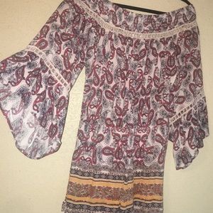 OFF THE SHOULDER BELL SLEEVE ROMPER🌸🌺